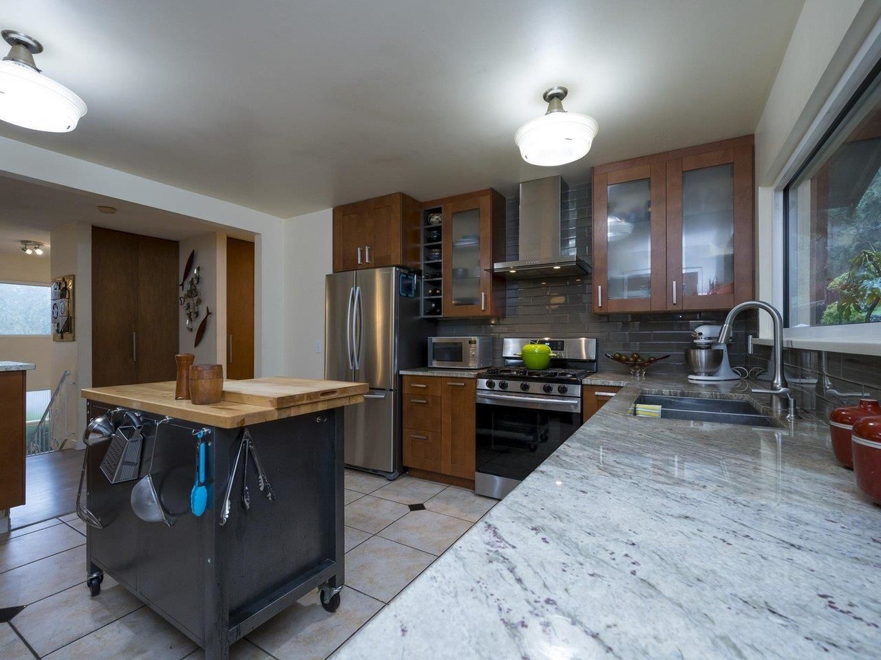 Listing Image 16