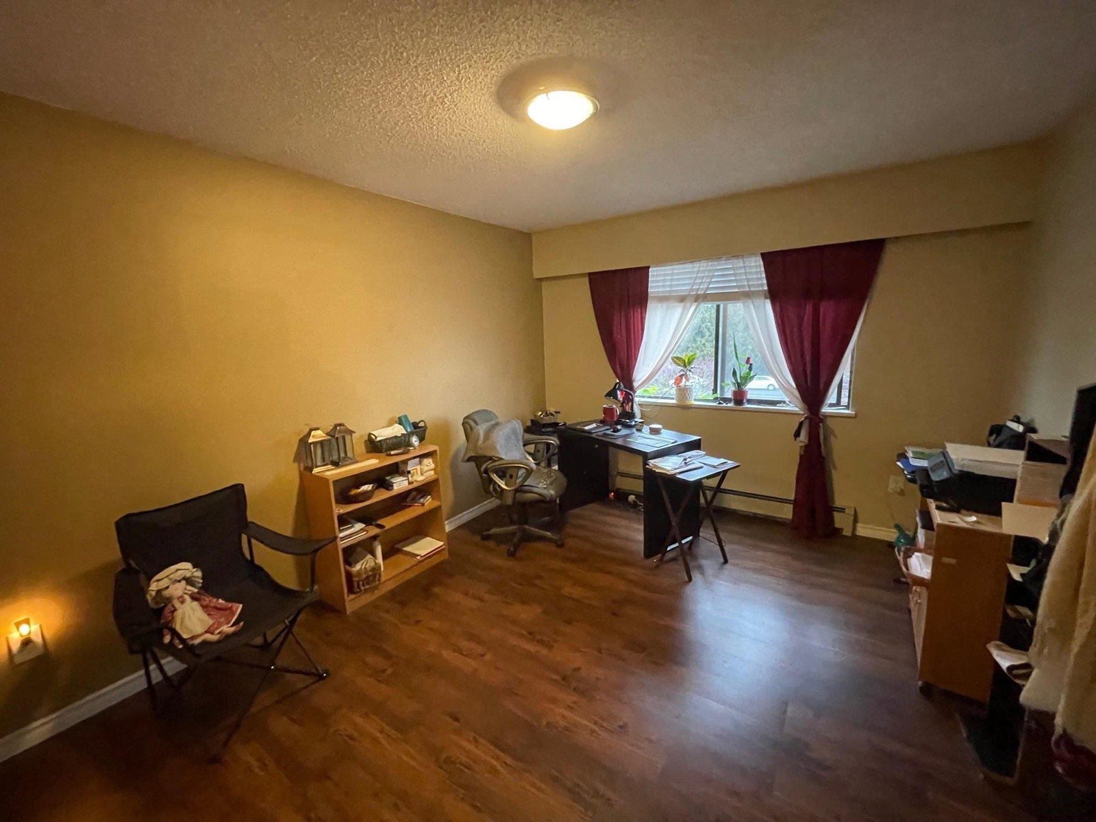 Listing Image 16