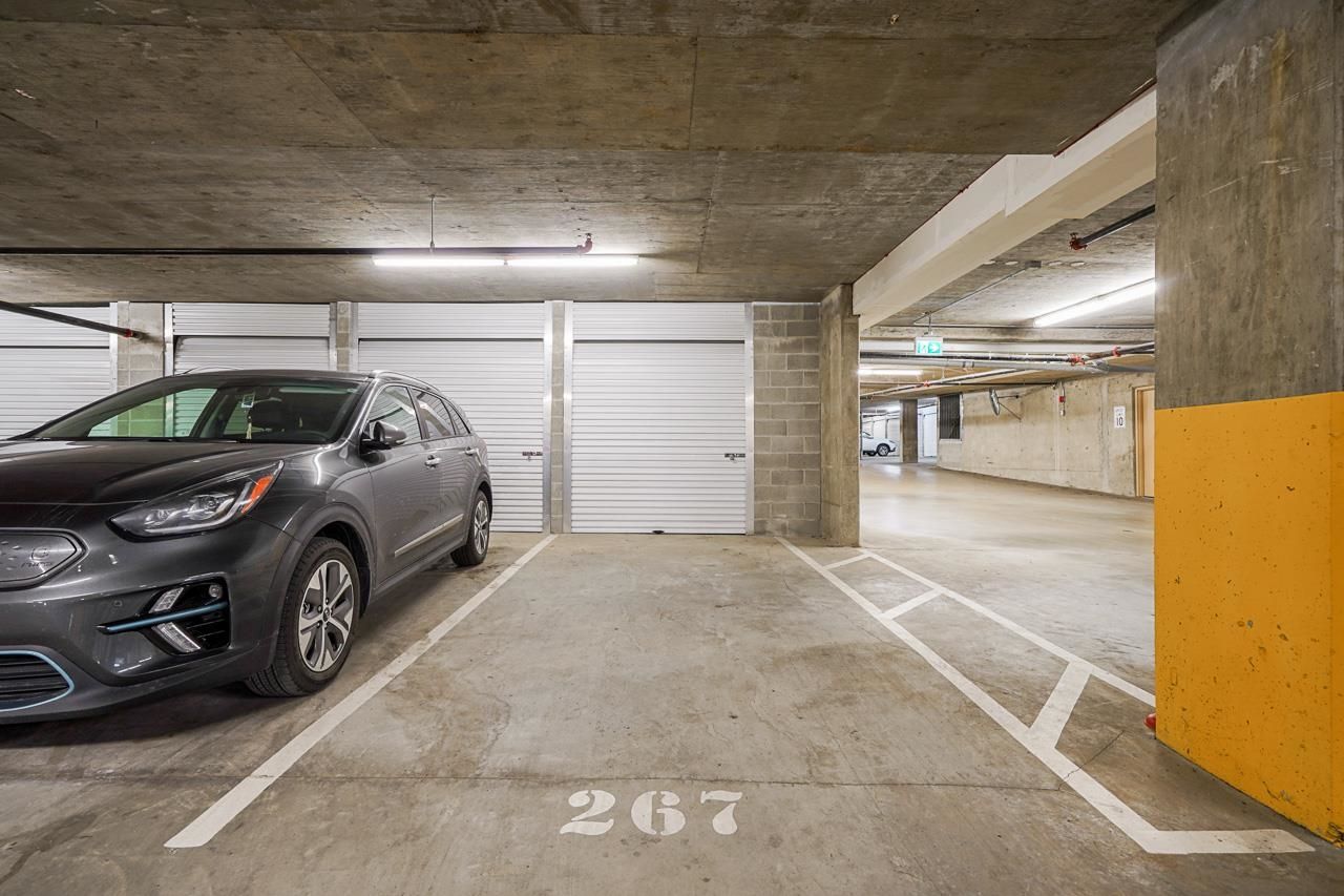 Listing Image 17