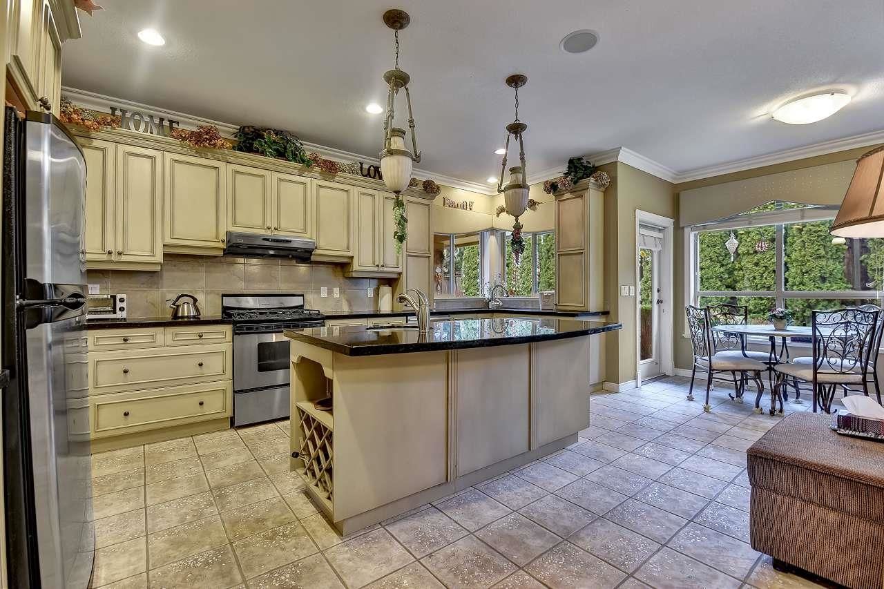 Listing Image 10