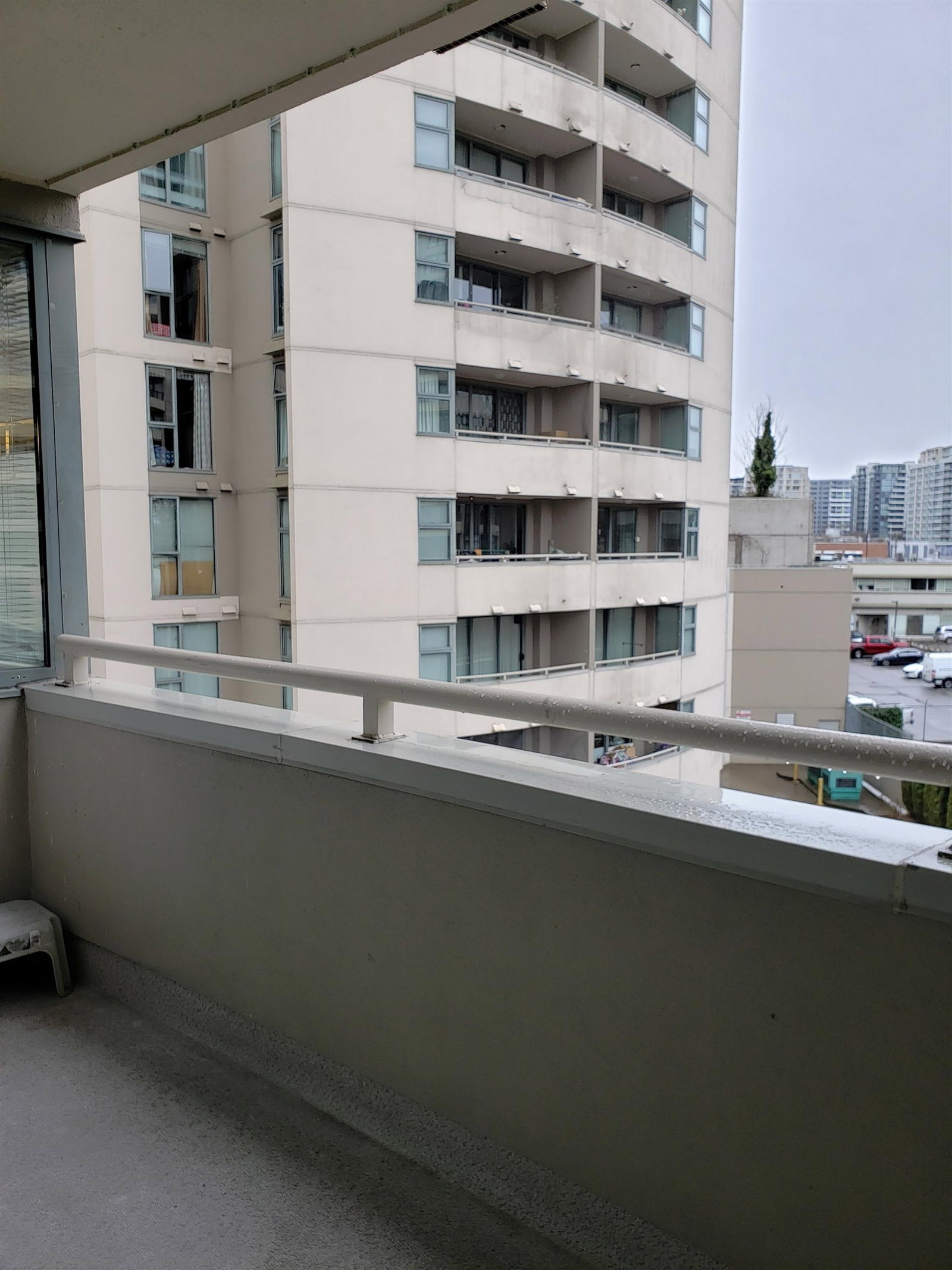 Listing Image 17
