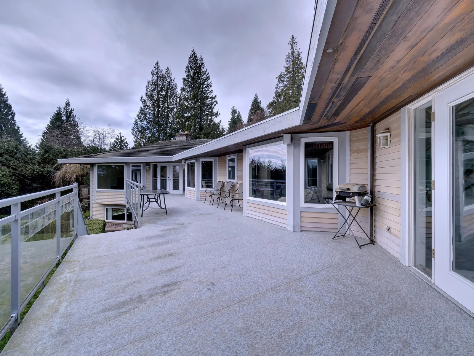 Listing Image 24