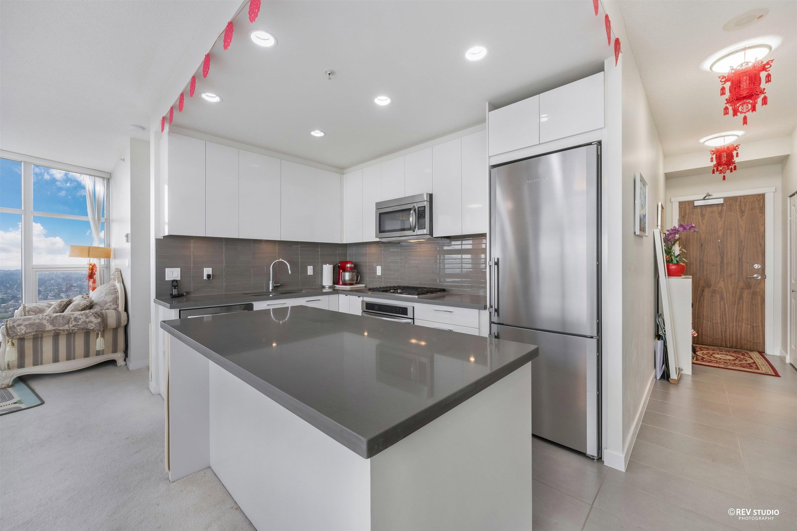 Listing Image 12