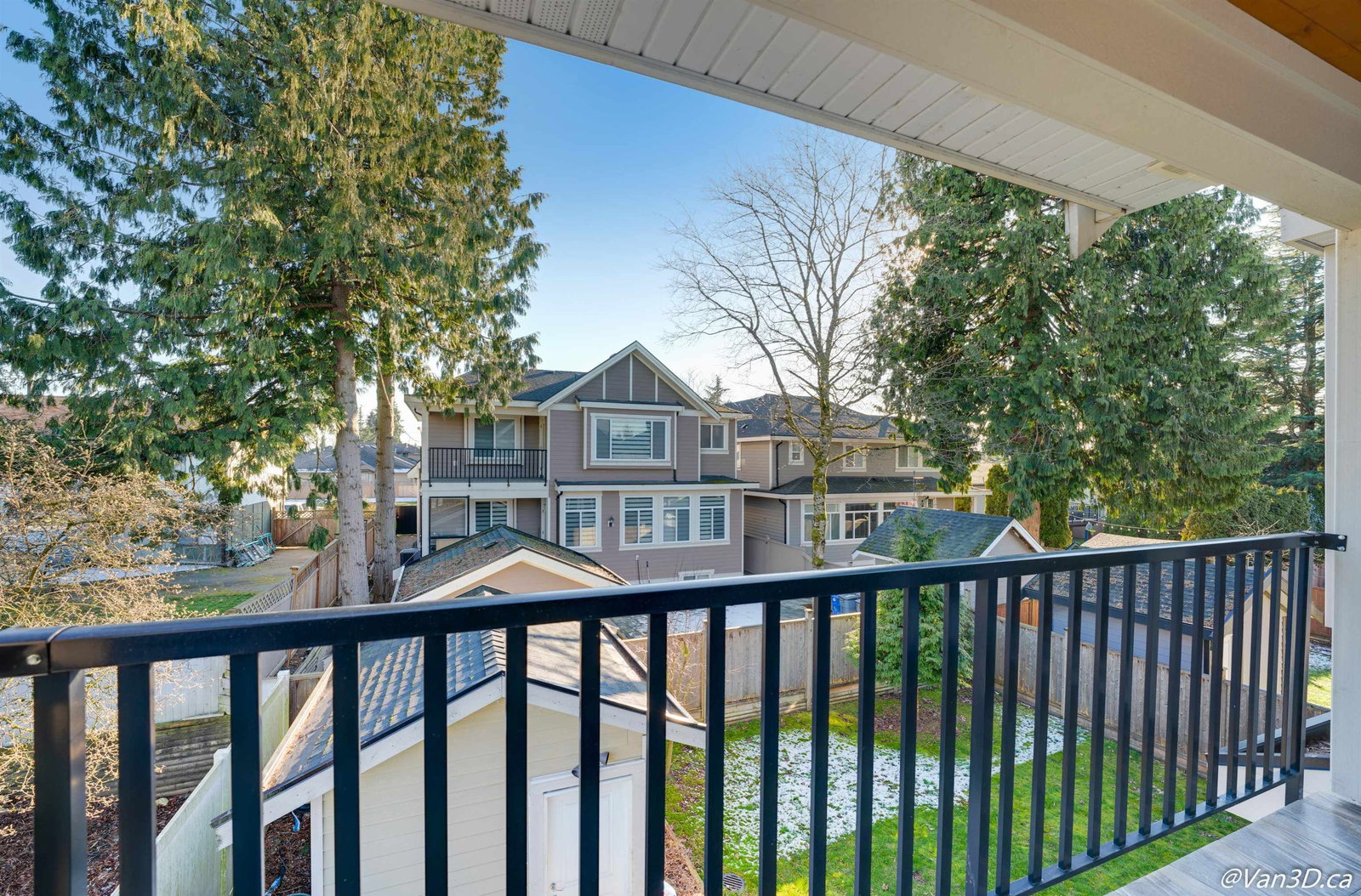 Listing Image 6