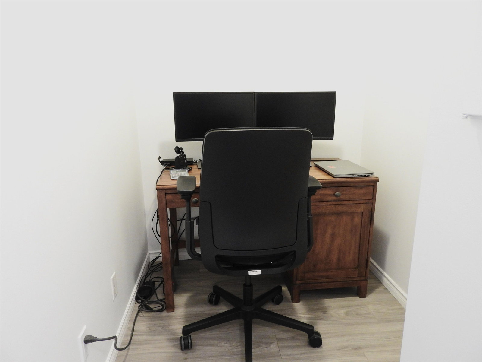 Listing Image 17