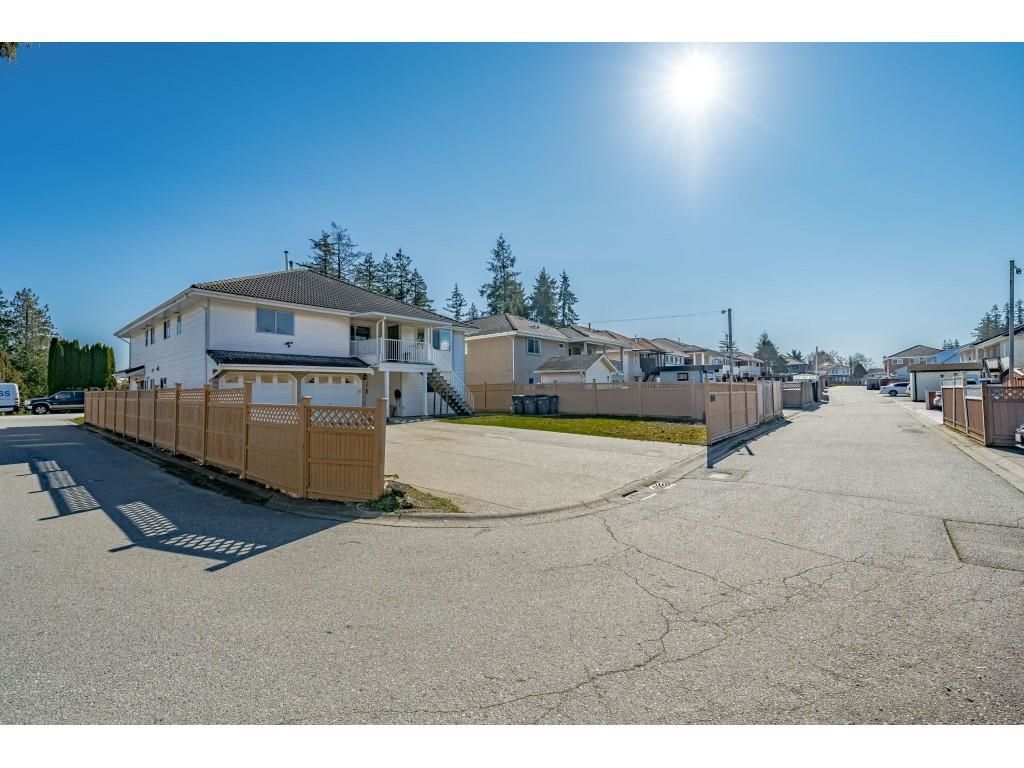 Listing Image 39