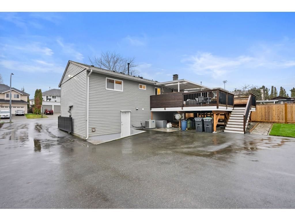Listing Image 30