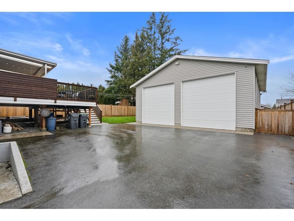 Listing Image 32