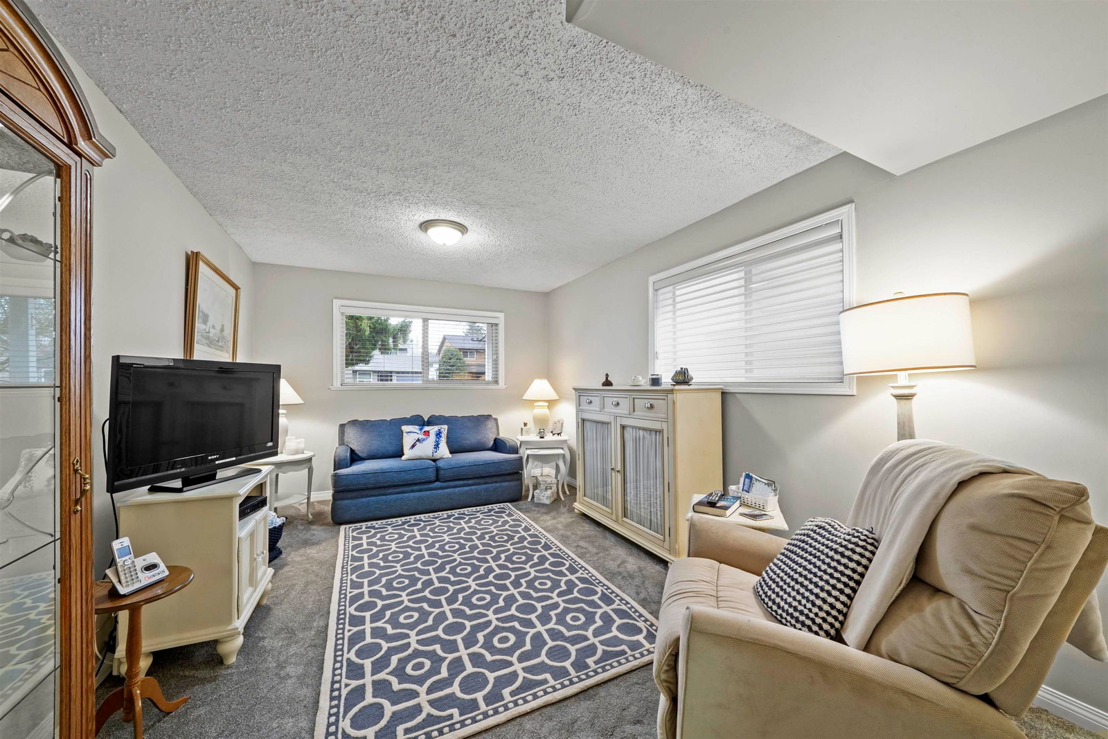 Listing Image 20