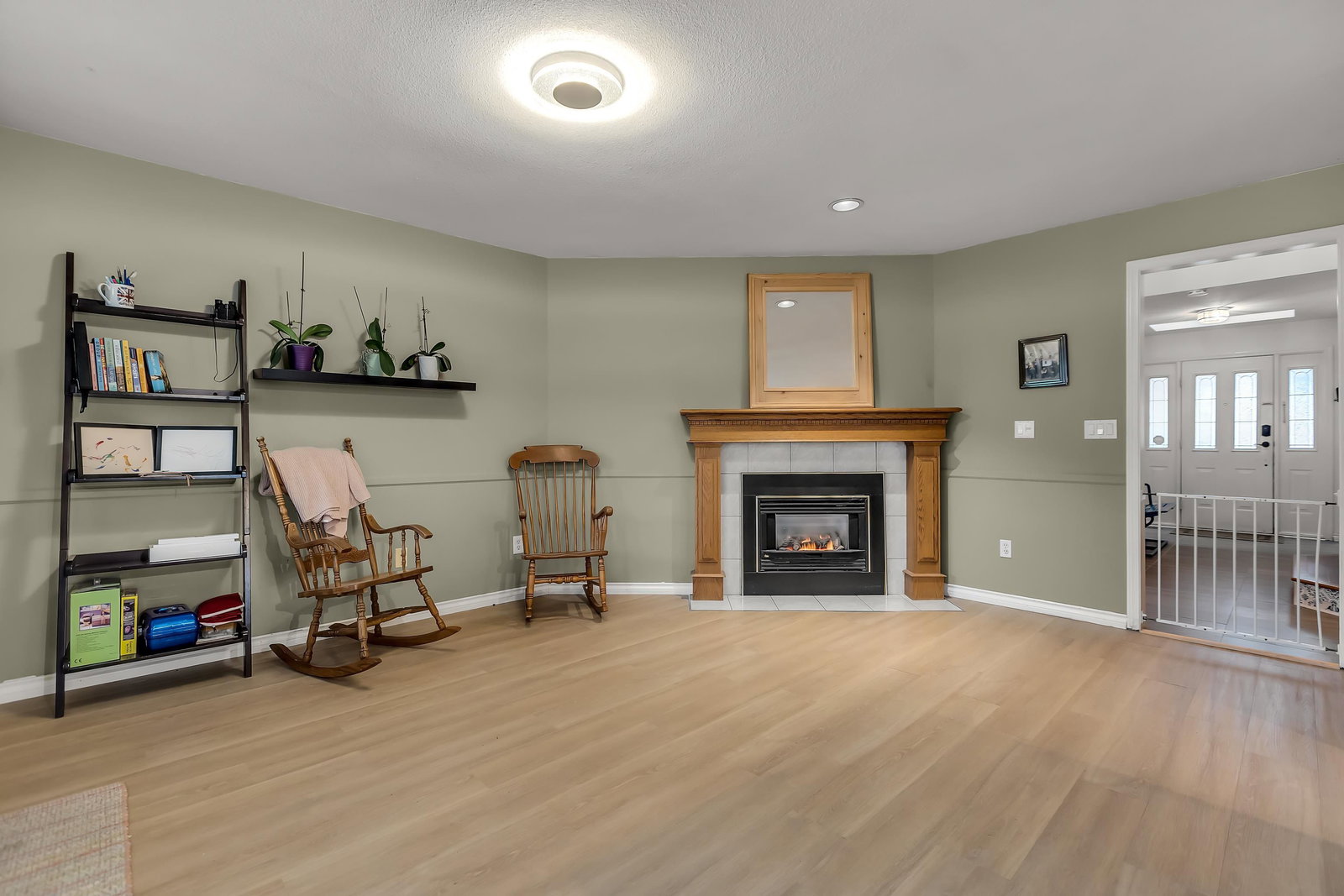 Listing Image 20