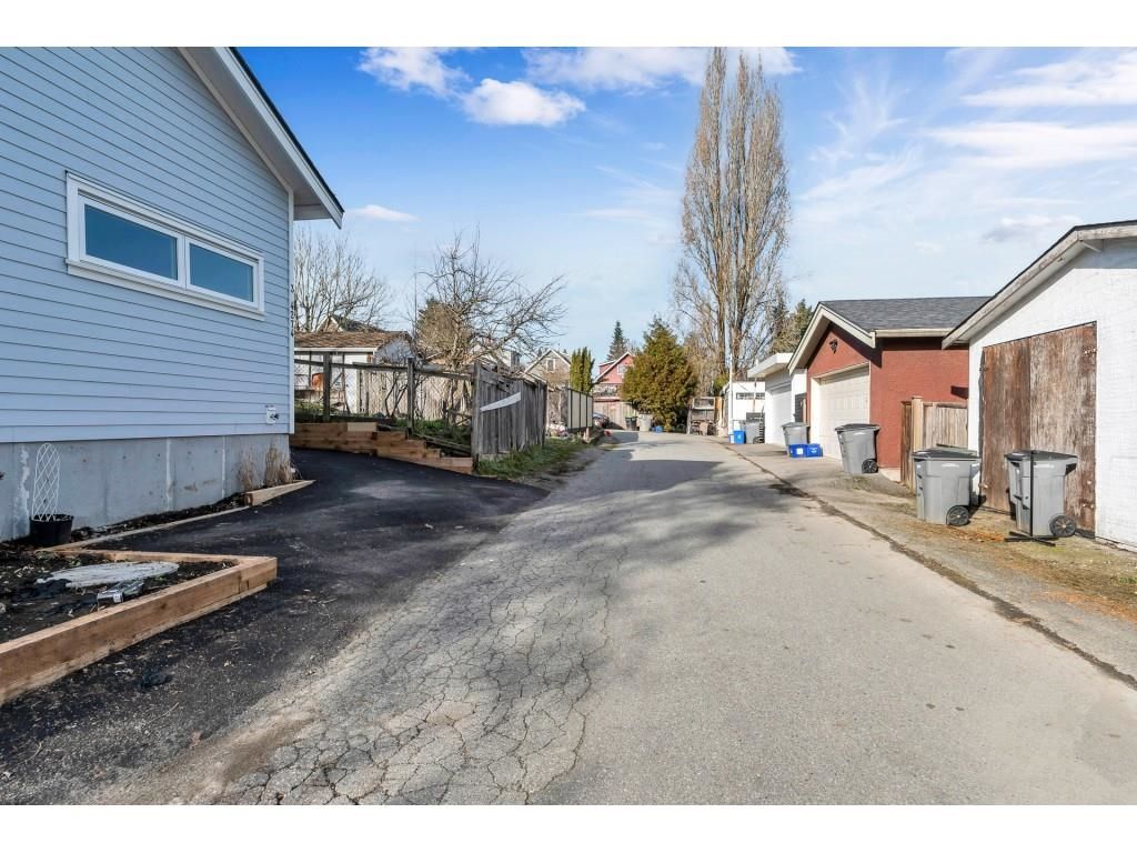 Listing Image 27