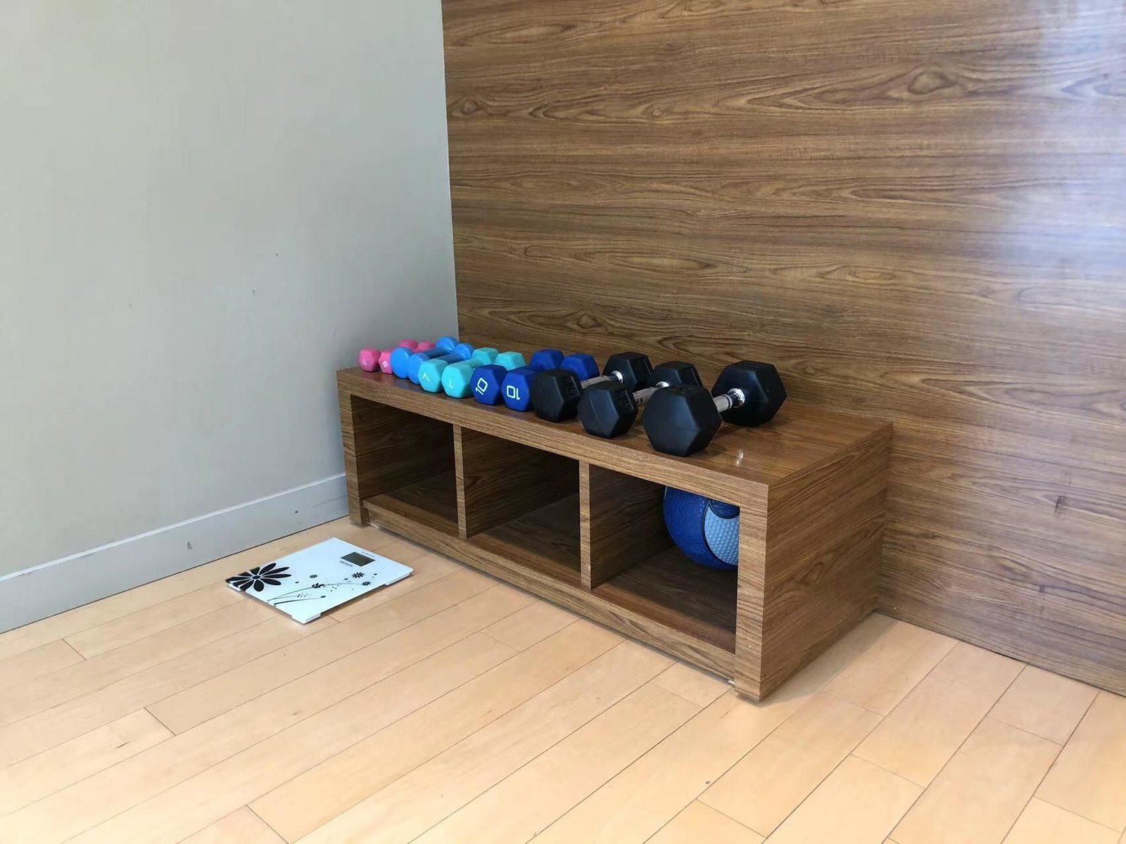 Listing Image 17
