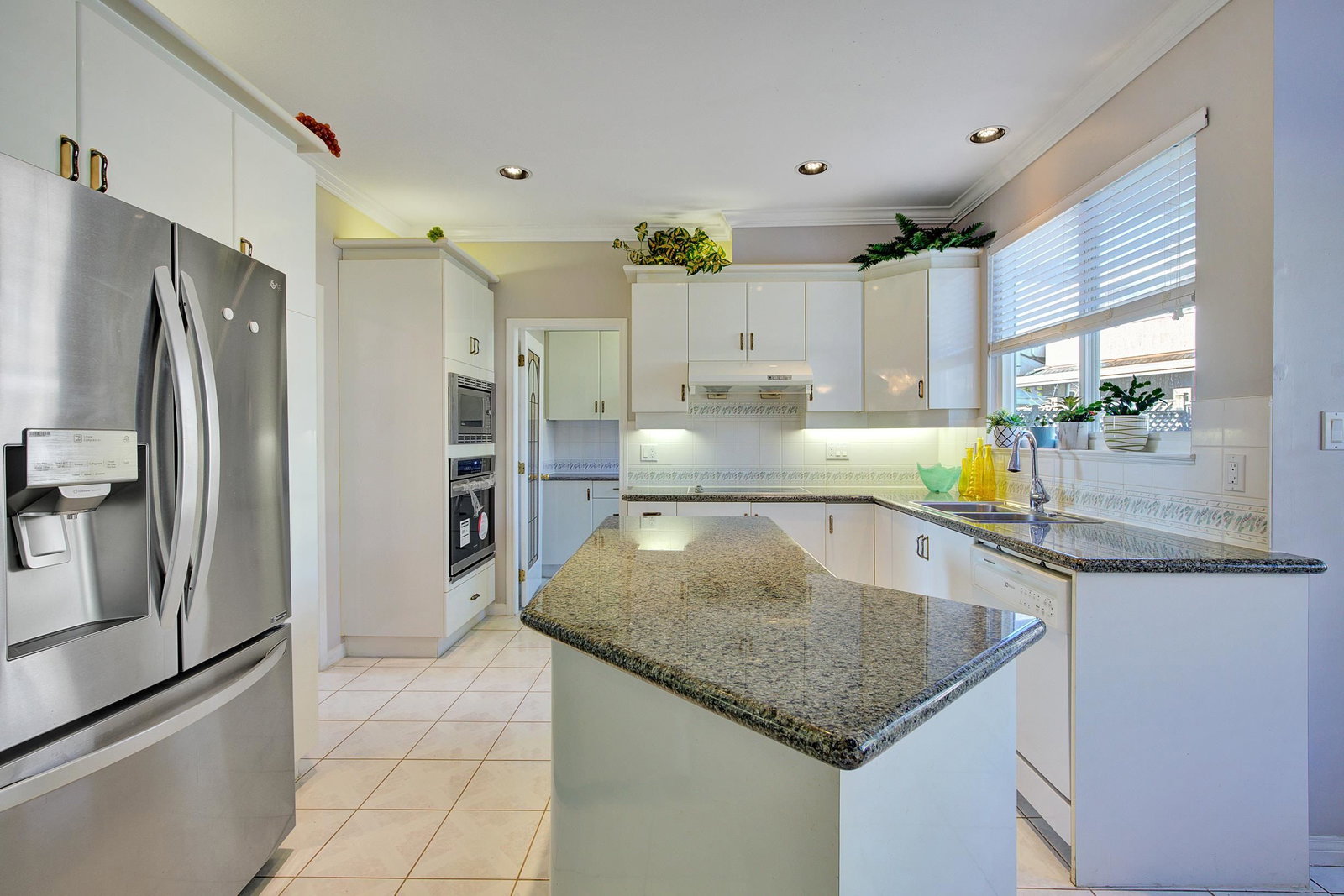 Listing Image 22