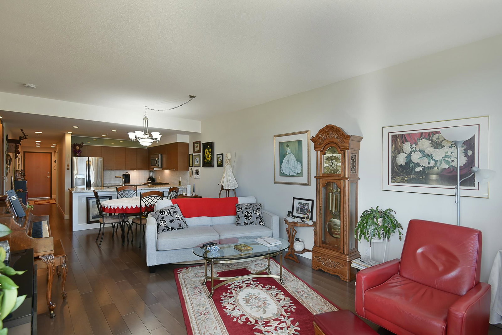 Listing Image 15