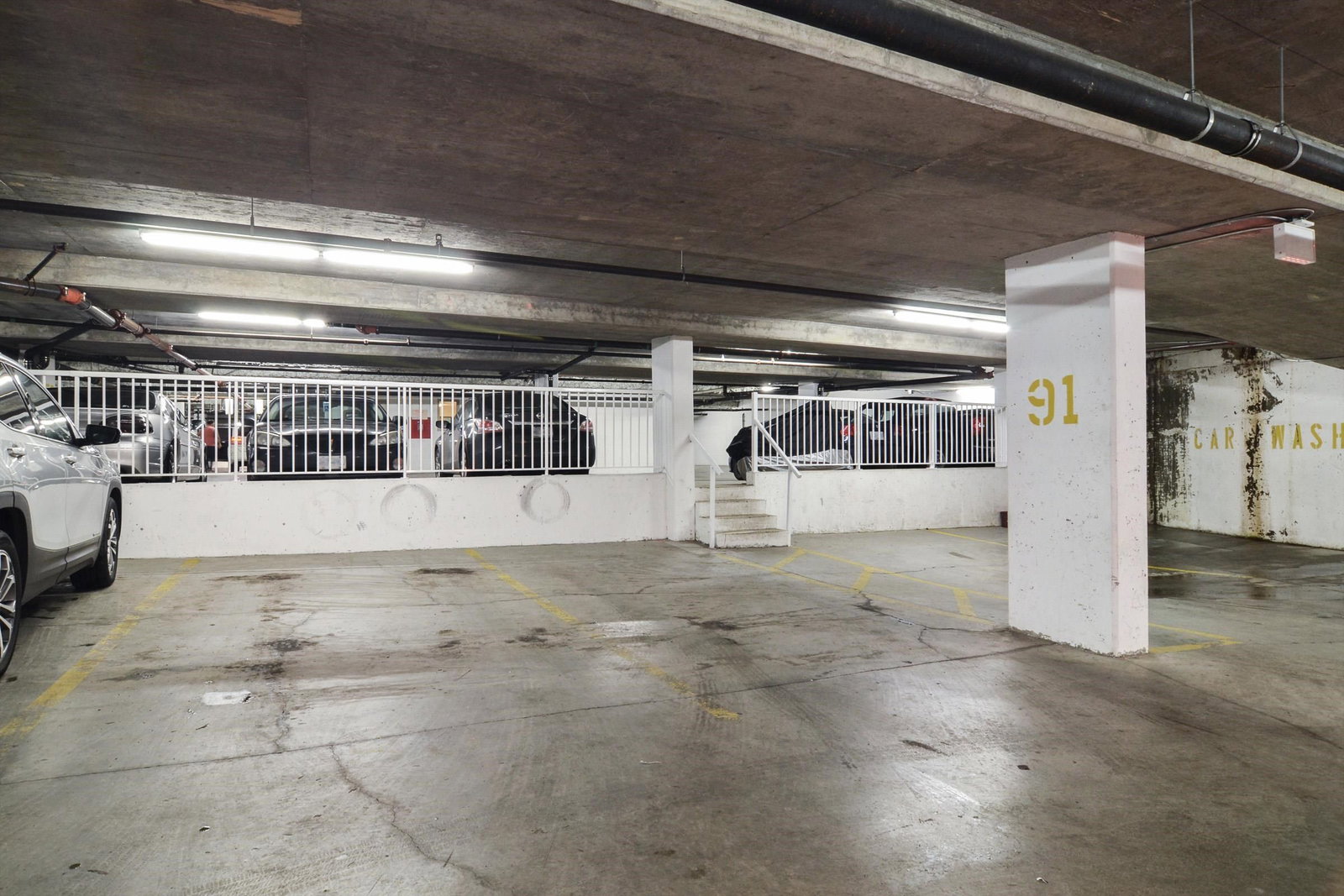Listing Image 28