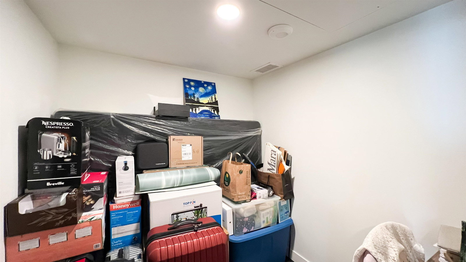 Listing Image 17