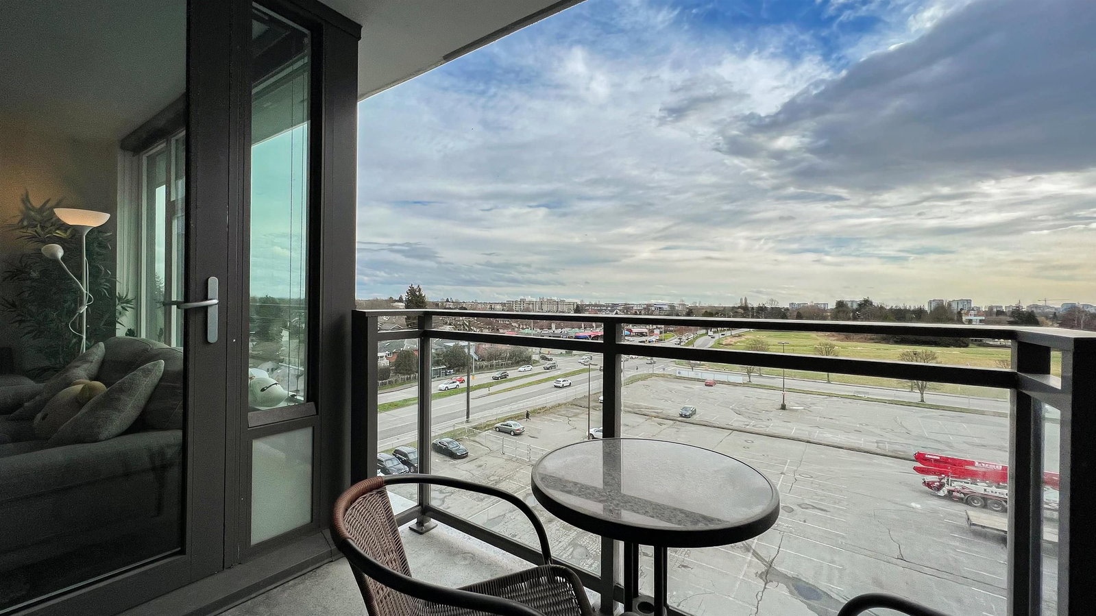 Listing Image 21