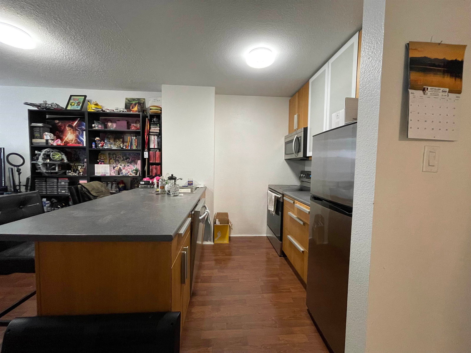 Listing Image 5