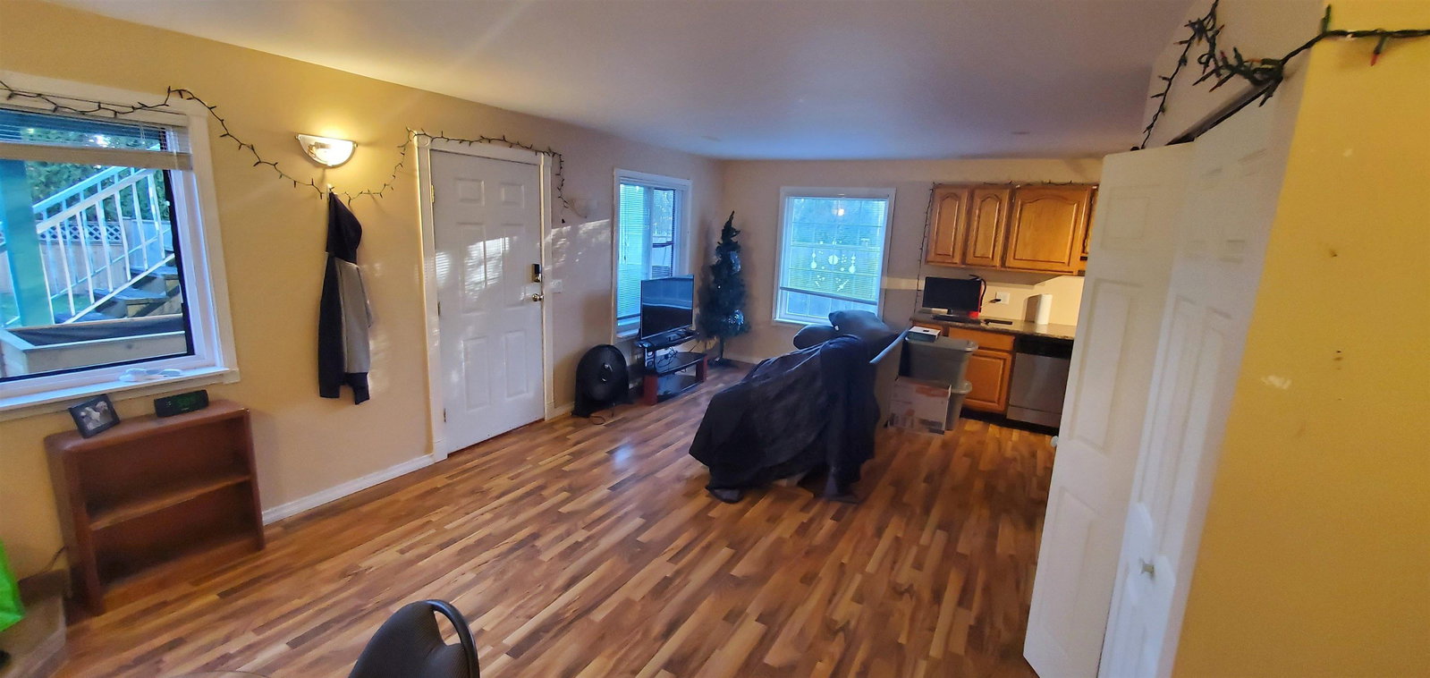 Listing Image 33