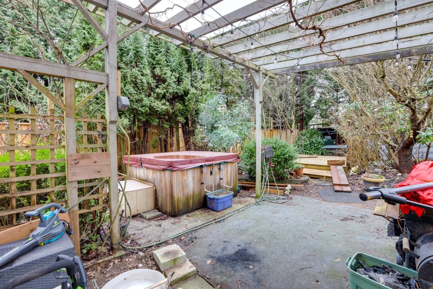 Listing Image 25