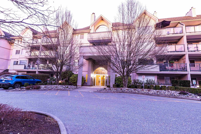 210 - 33718 King Road, Abbotsford, V2S 8J3 | Image 2