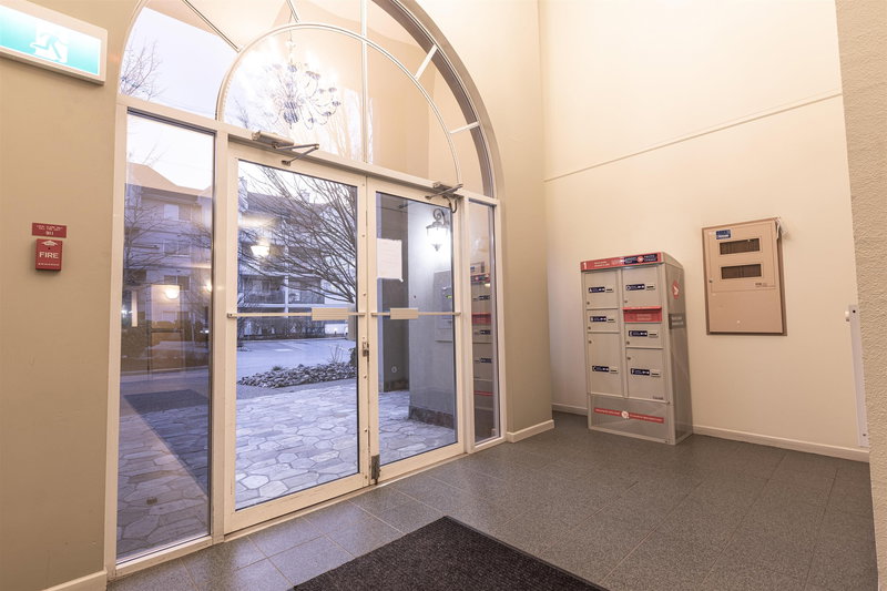 210 - 33718 King Road, Abbotsford, V2S 8J3 | Image 3