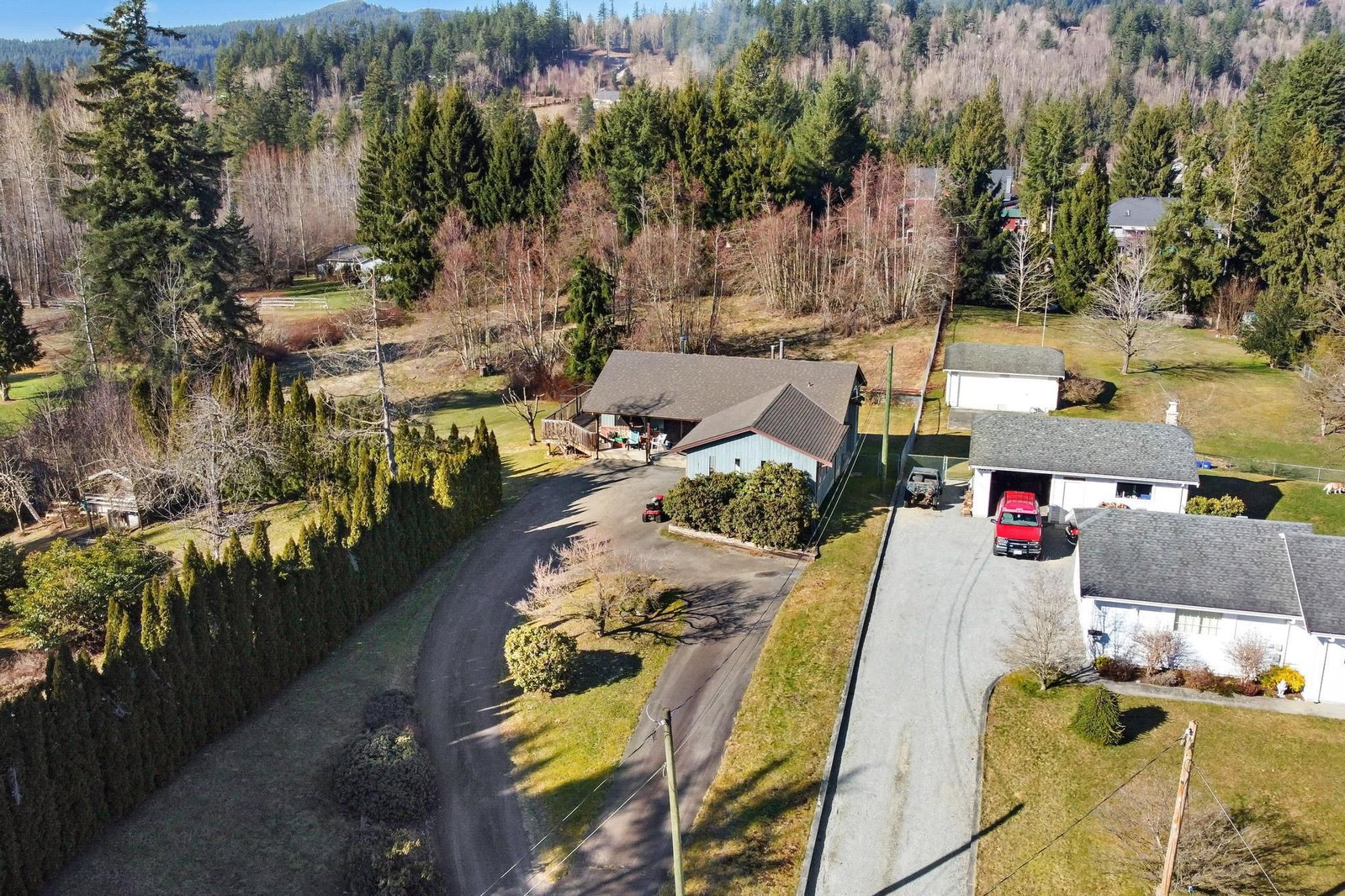 Listing Image 4