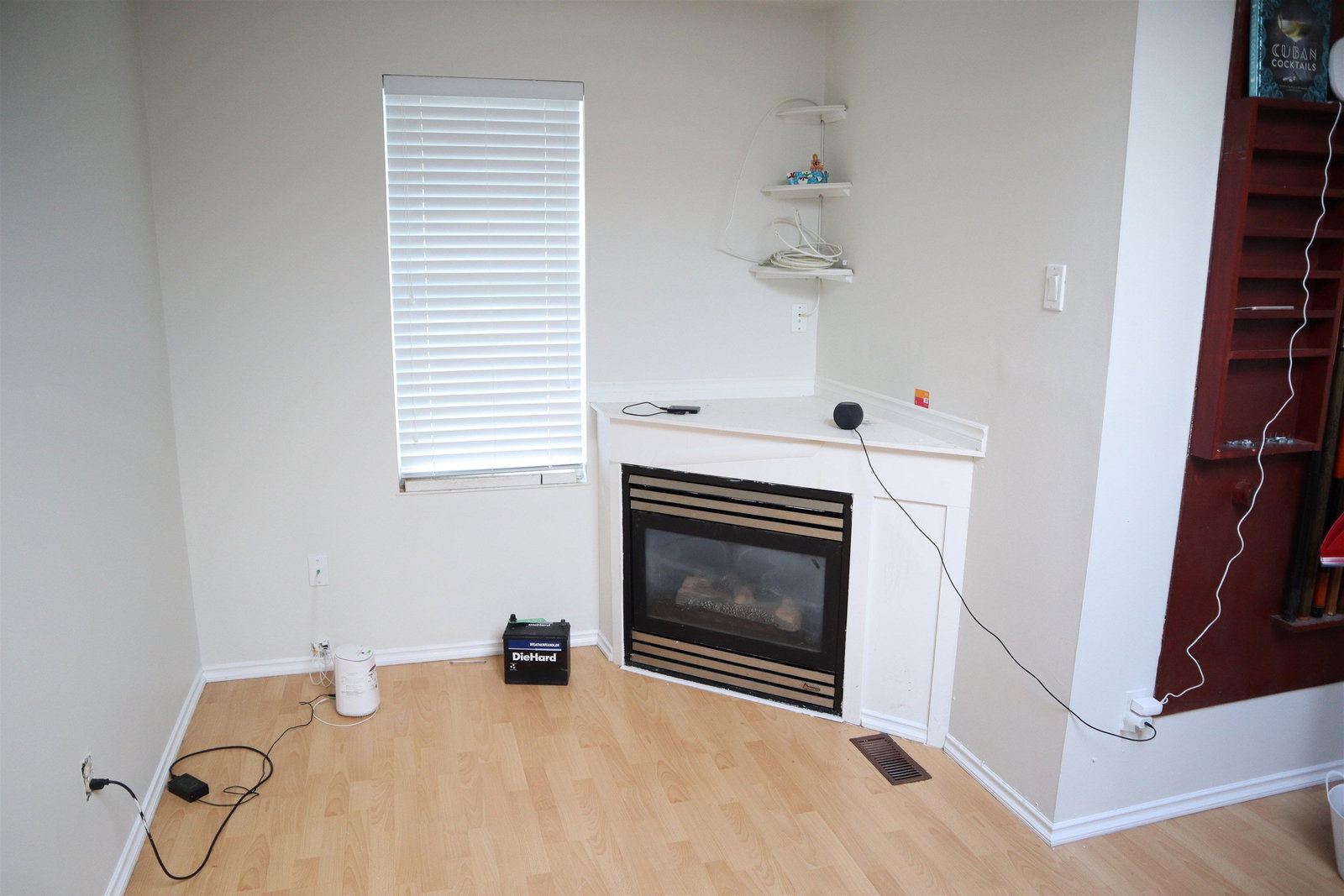 Listing Image 16
