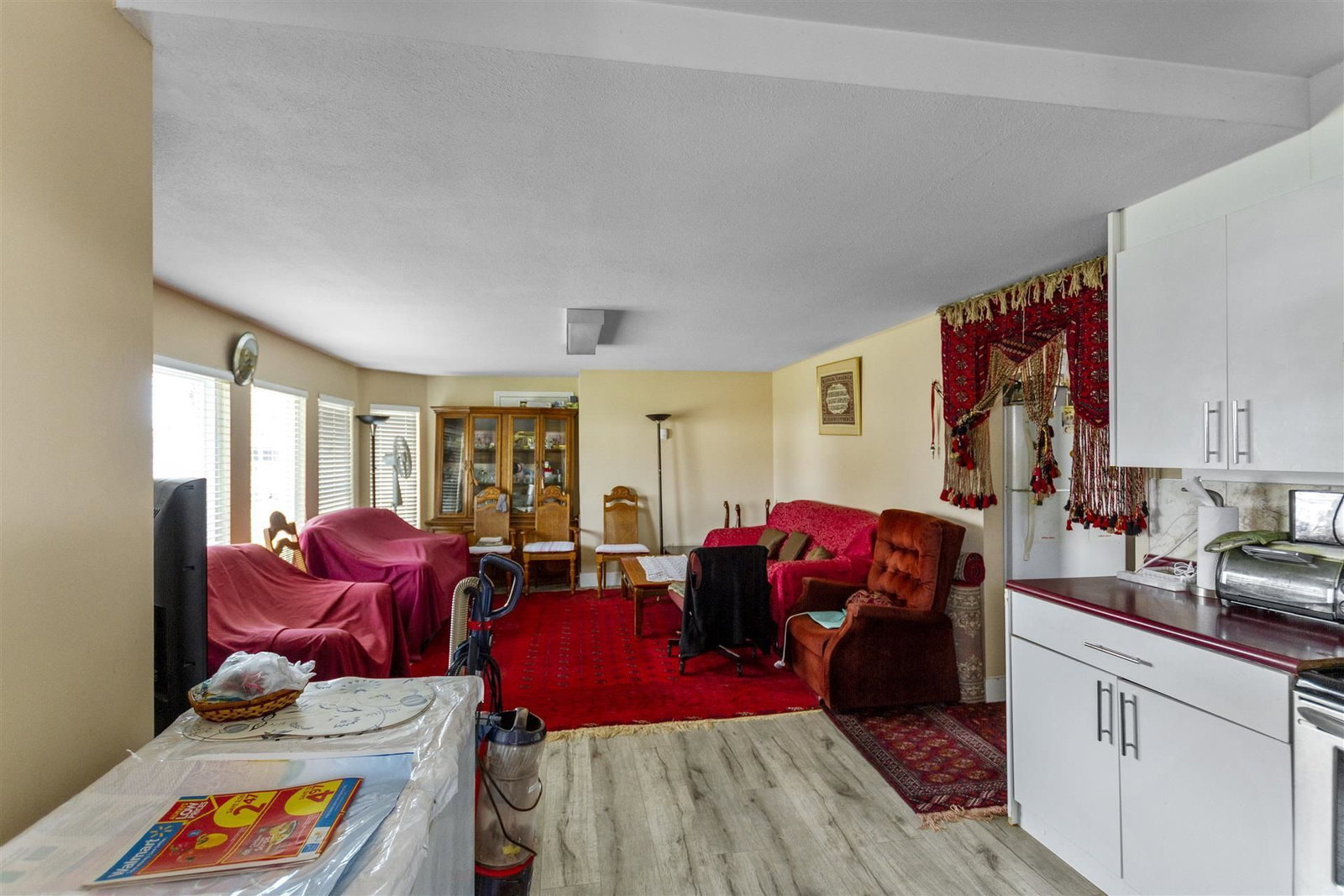 Listing Image 23