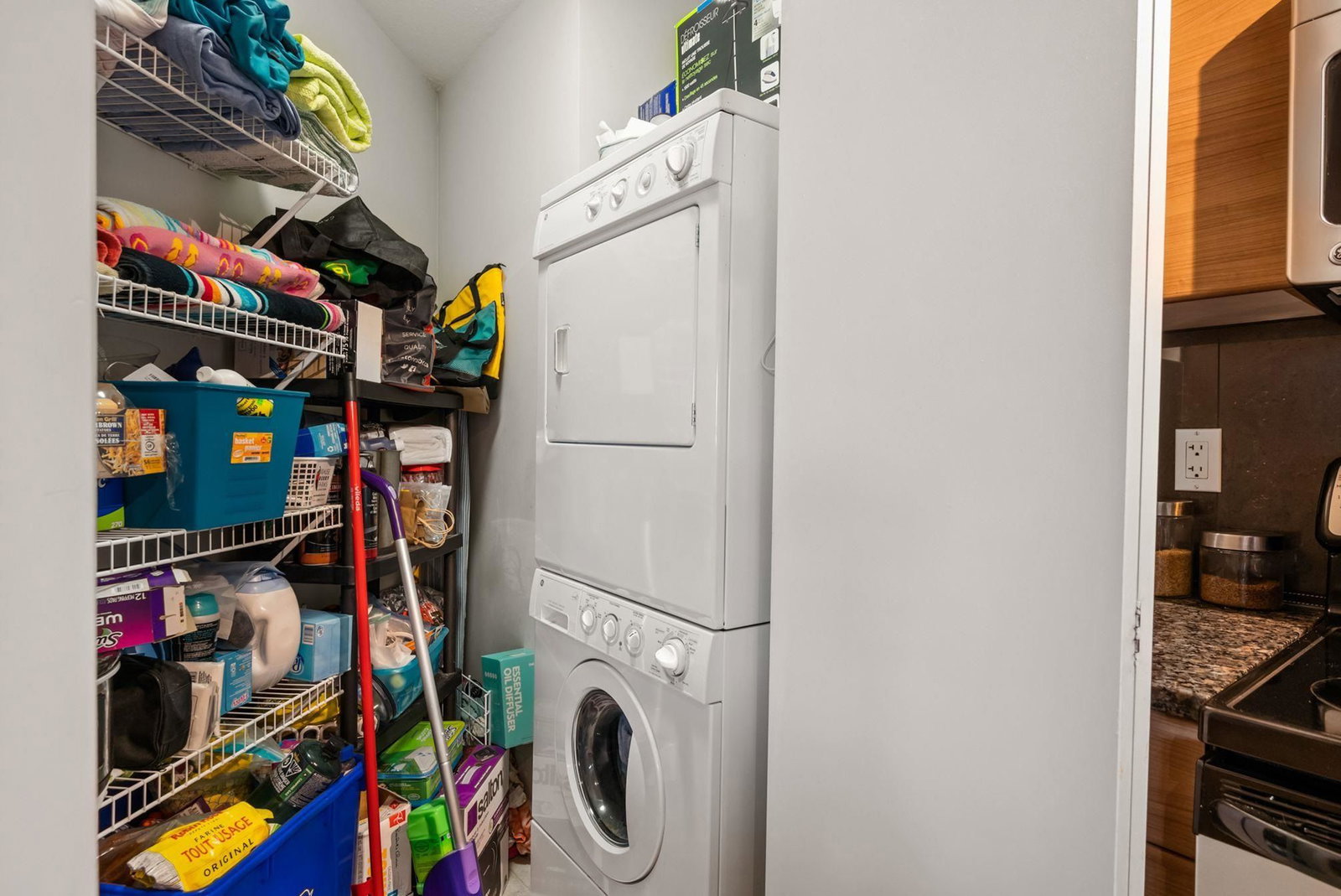 Listing Image 16