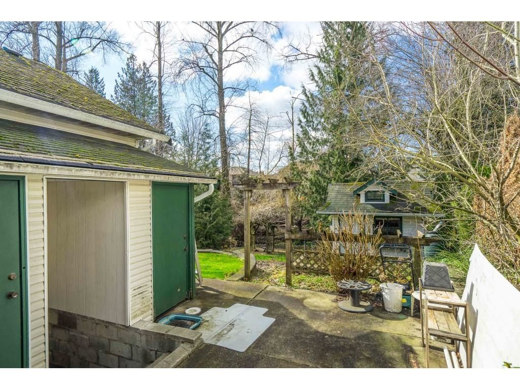Listing Image 33