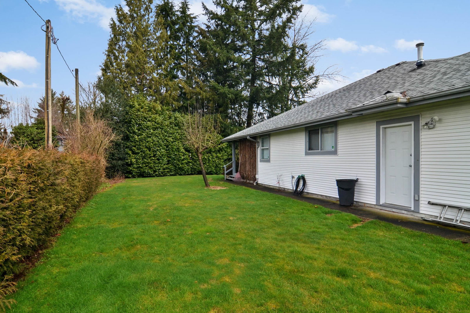 Listing Image 24