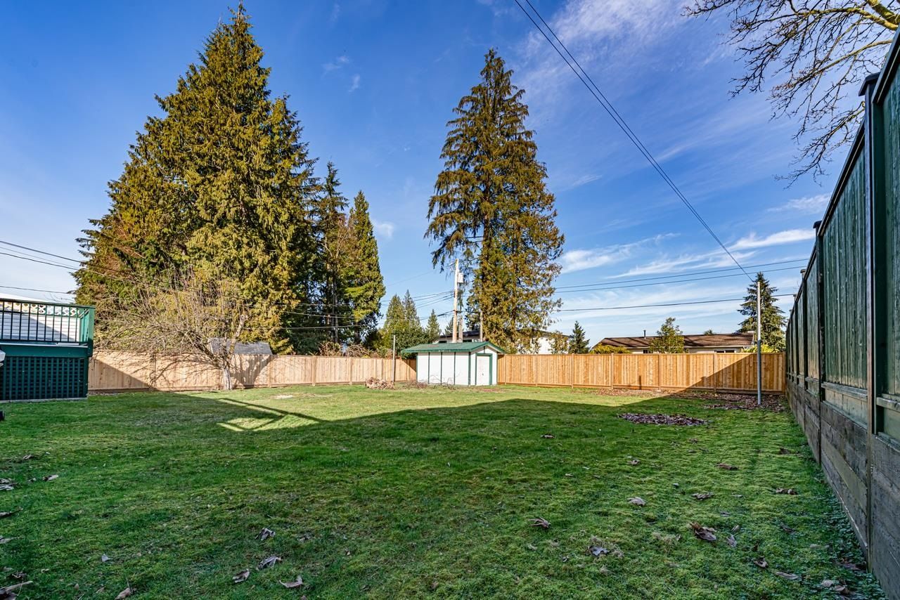 Listing Image 8