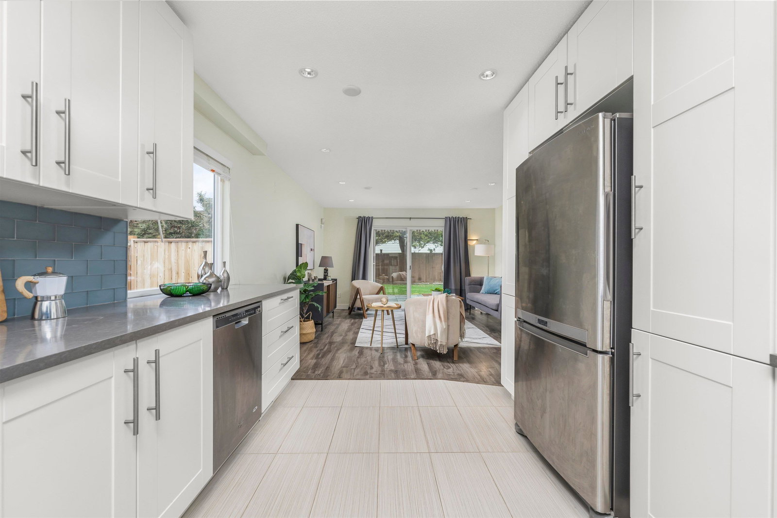 Listing Image 15