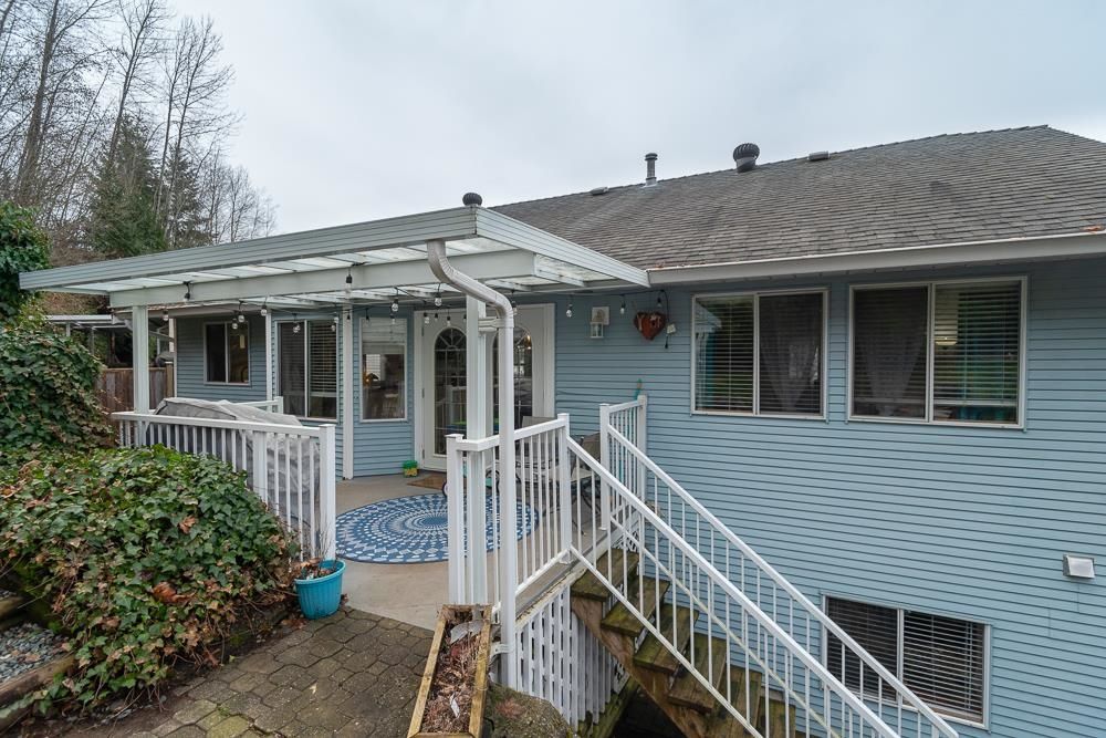 Listing Image 4