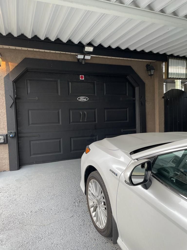 Listing Image 19