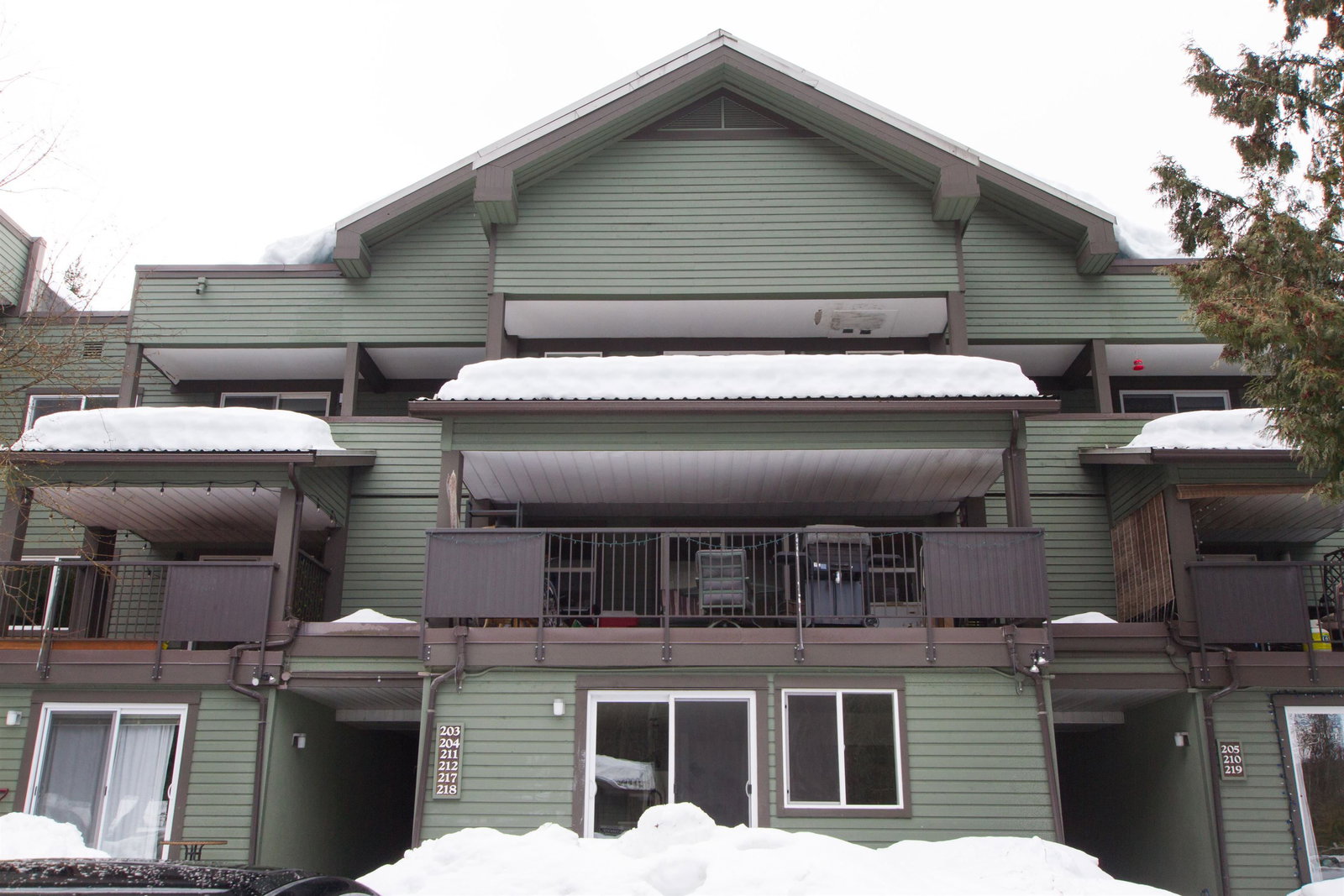 Listing Image 12