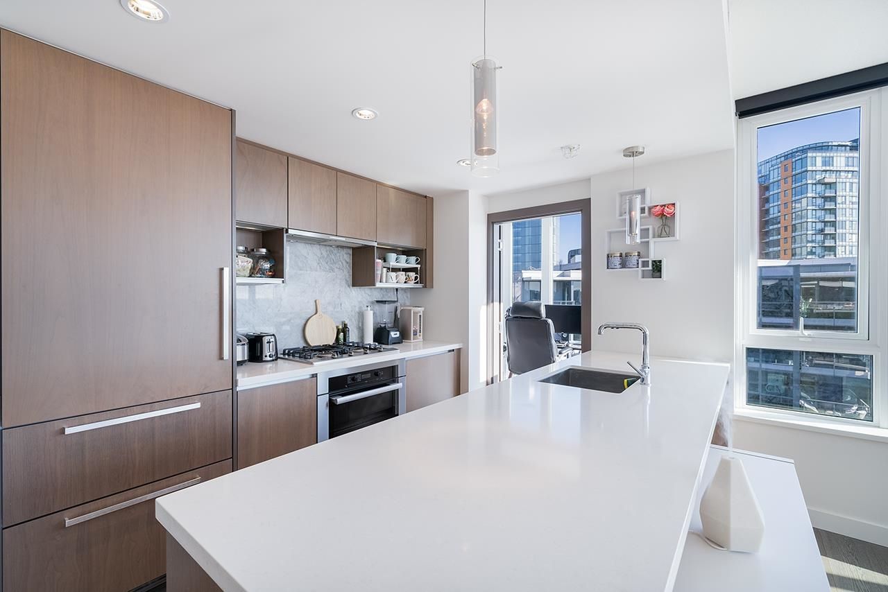 Listing Image 9