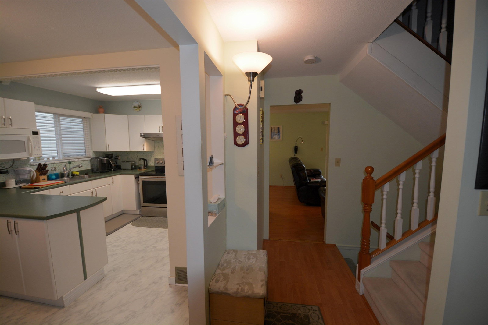 Listing Image 8