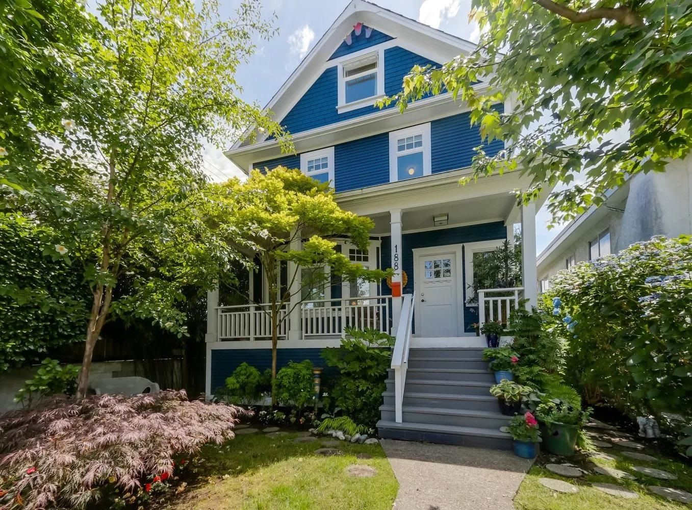 Listing Image 3