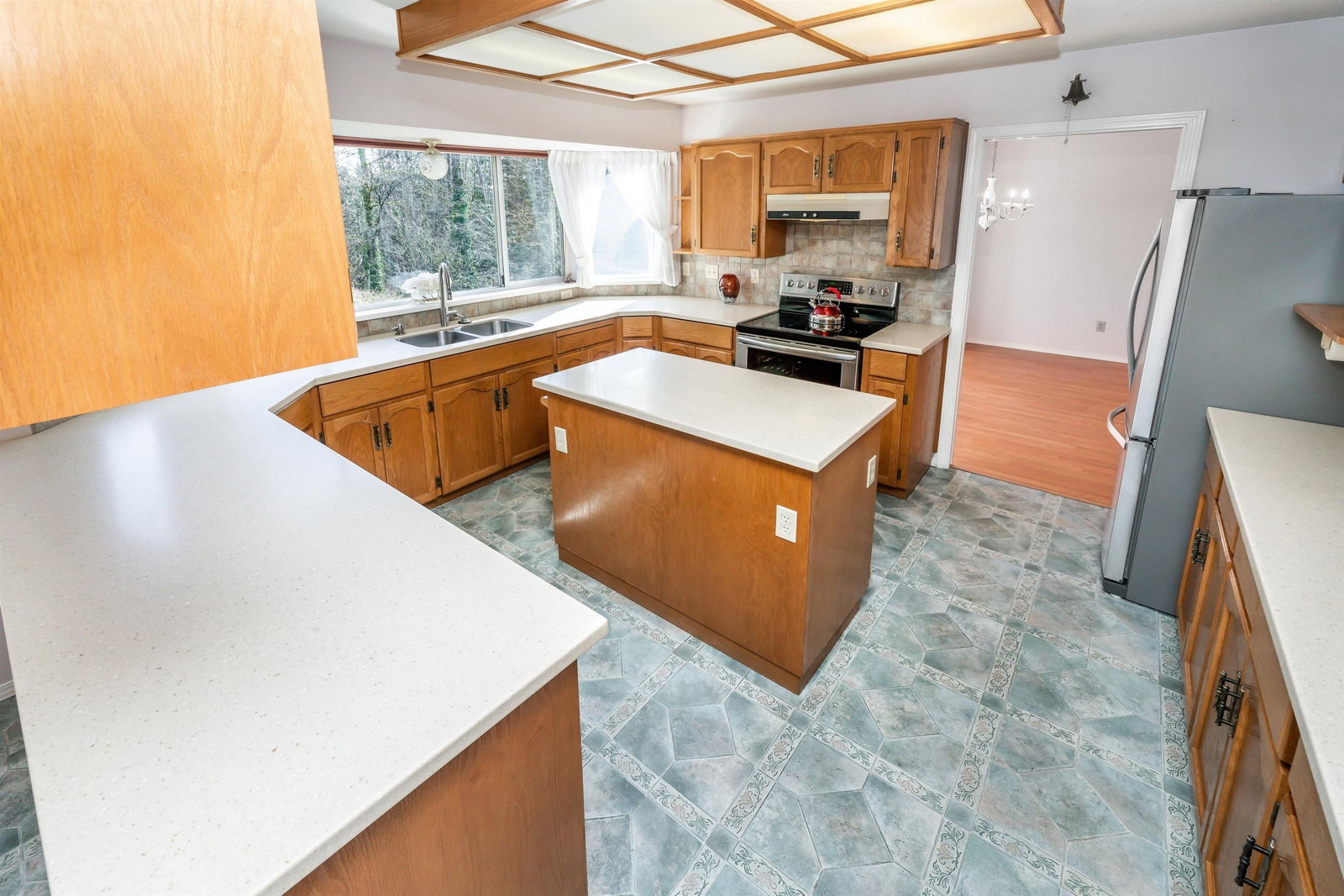 Listing Image 13