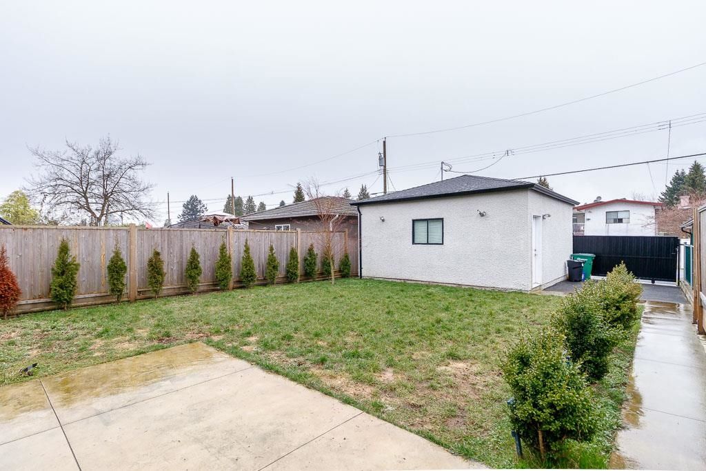Listing Image 21