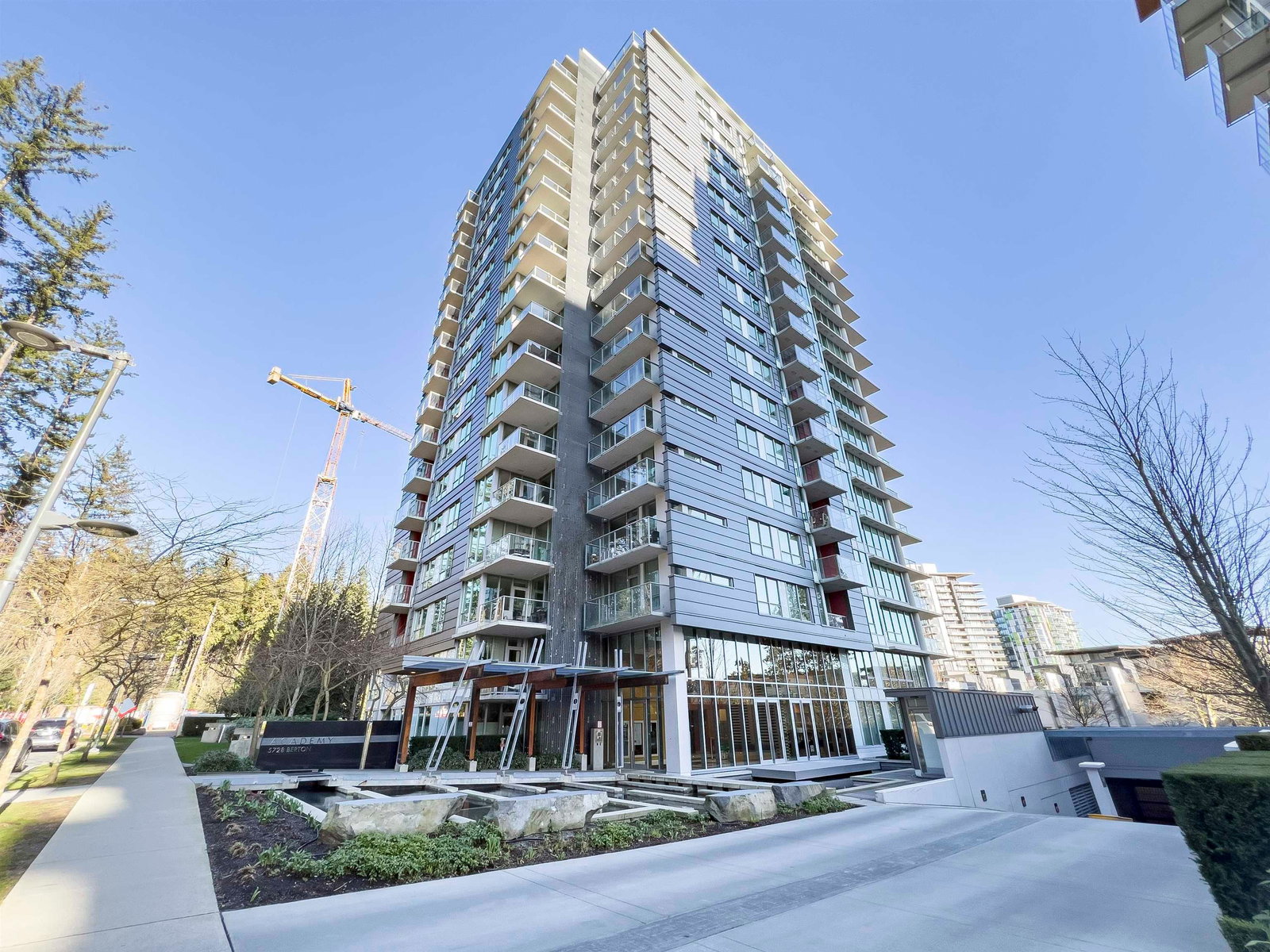 Listing Image 1