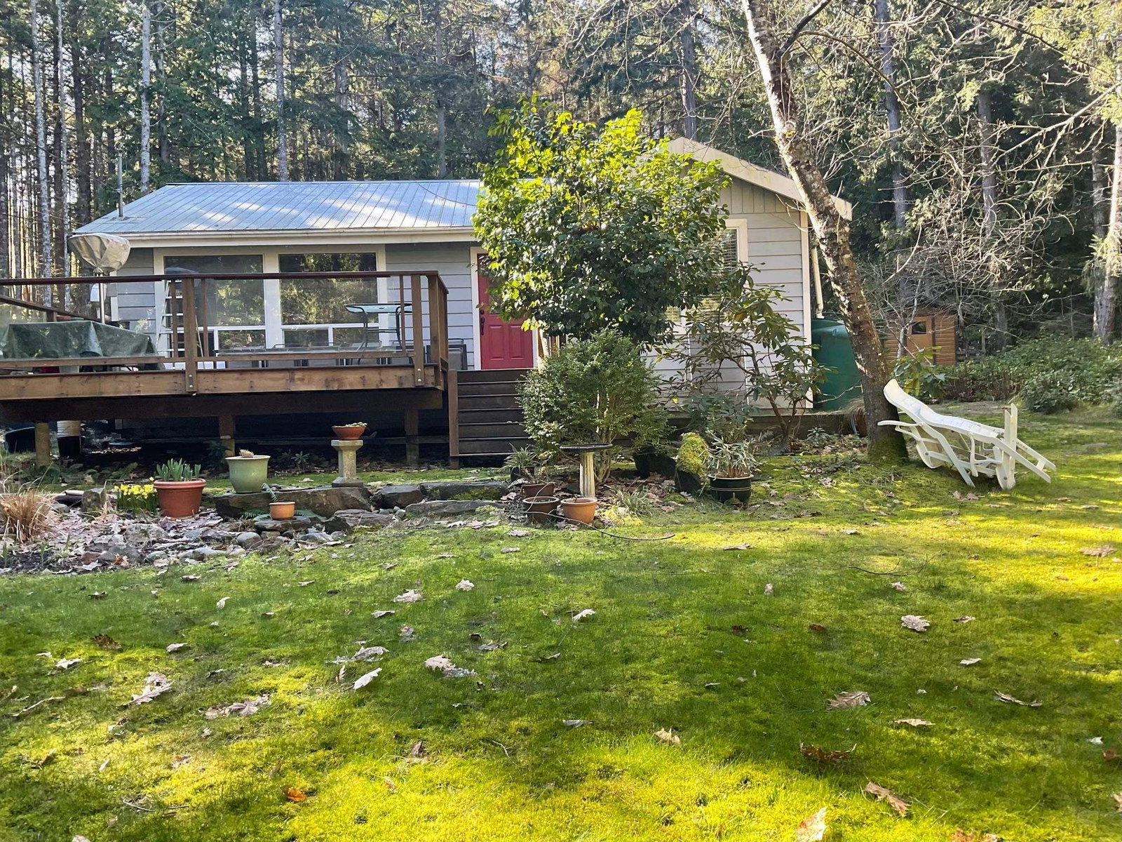Listing Image 4