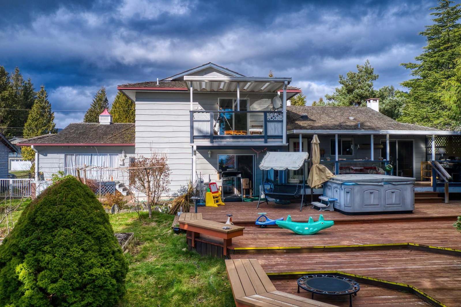Listing Image 5