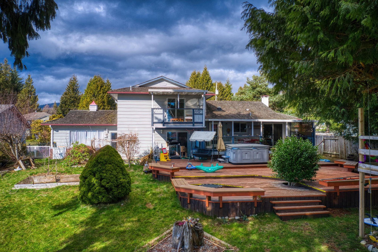 Listing Image 6