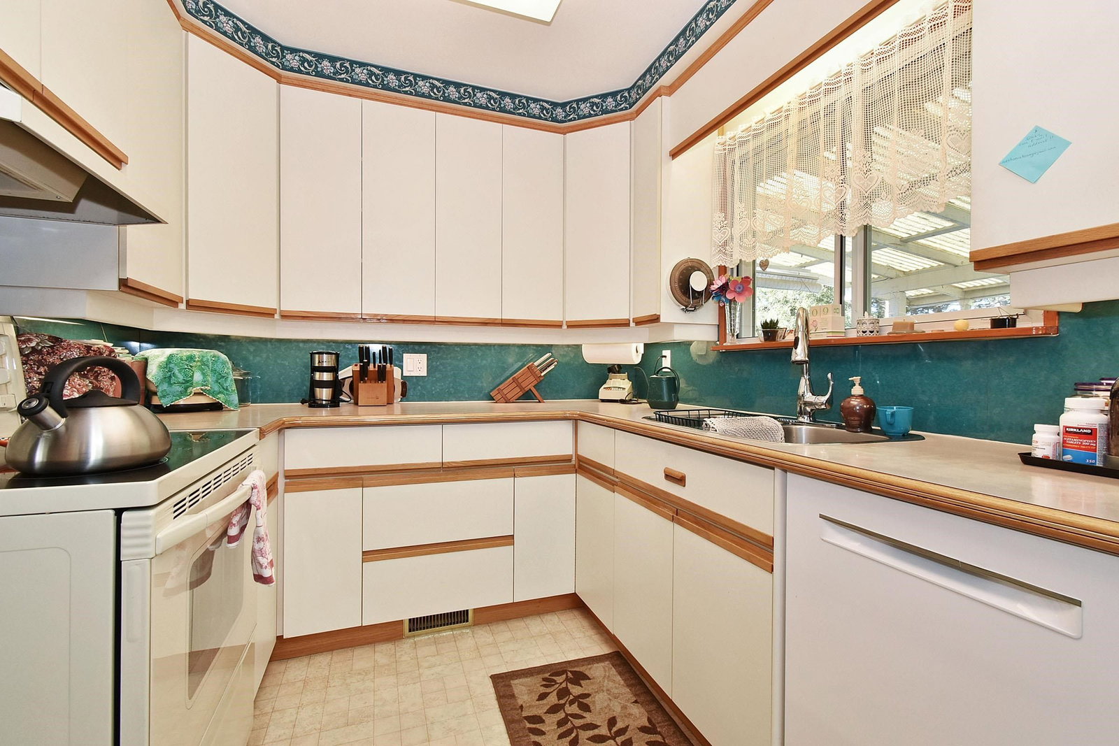 Listing Image 11