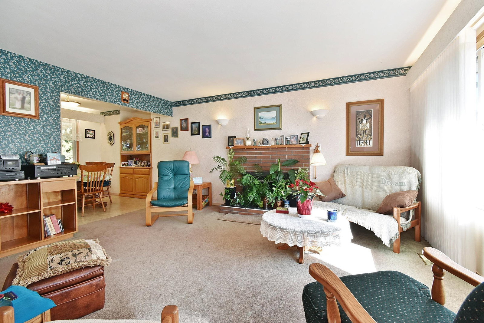 Listing Image 5