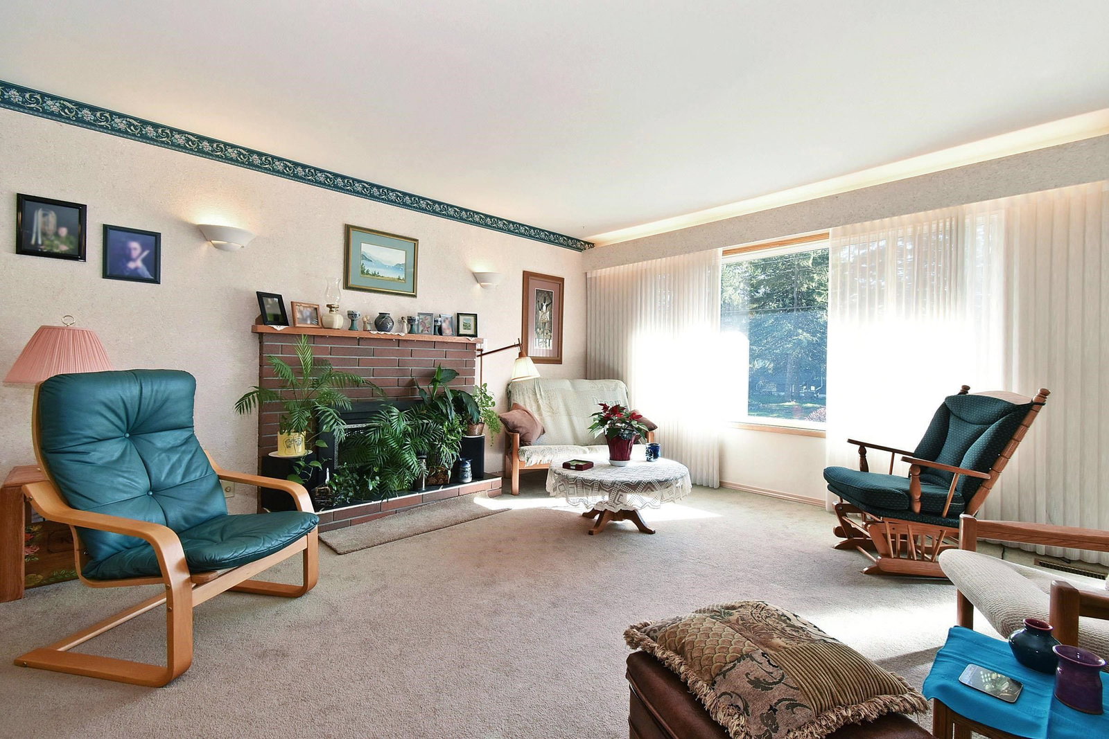 Listing Image 6