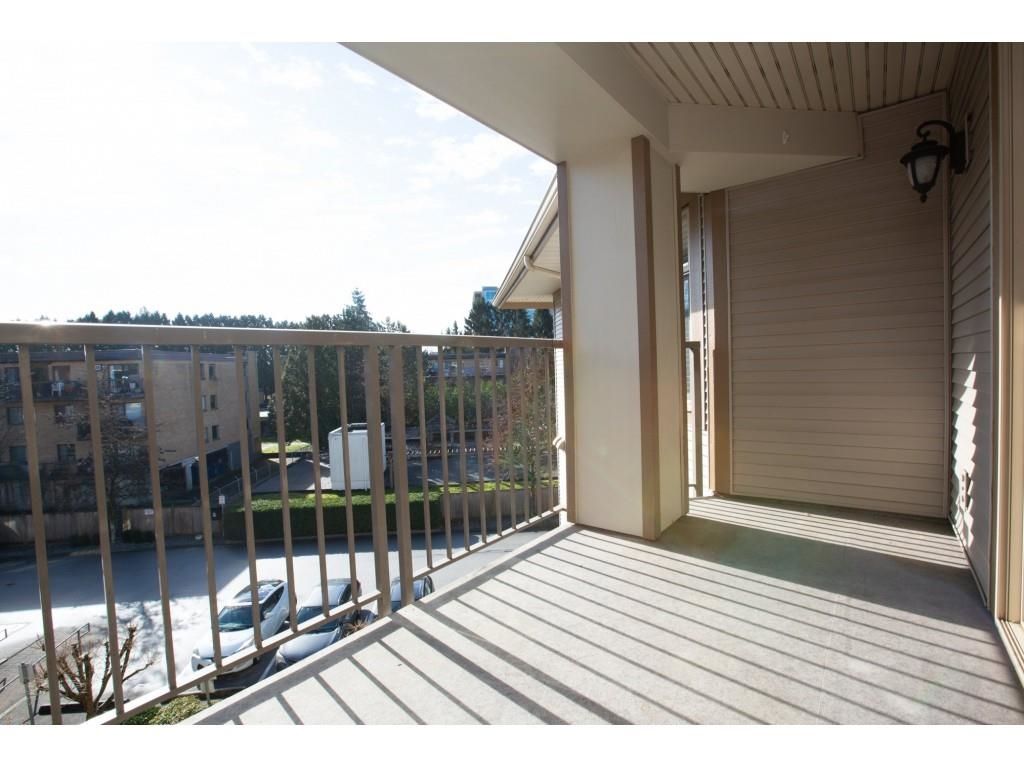 Listing Image 25